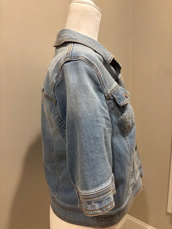 Talbots Classic Light Wash Denim Jacket - Short Sleeve - Picture 2 of 4